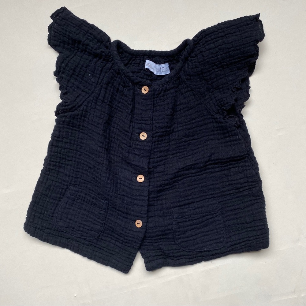 ZARA Baby Gauze Black Flutter Sleeve Blouse